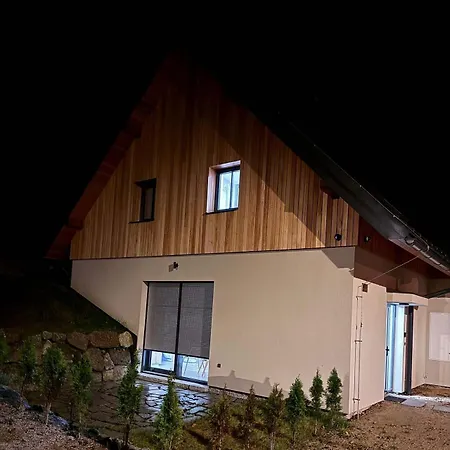 Lägenhet Pod Korunami