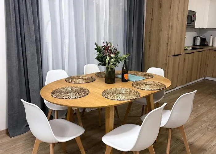 Pod Korunami Apartament *